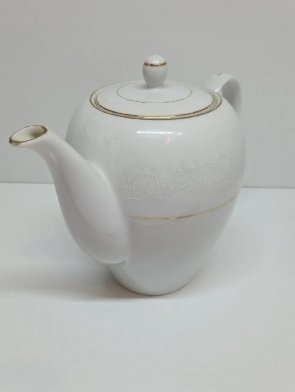Tea Pot - Picture 3 of 11
